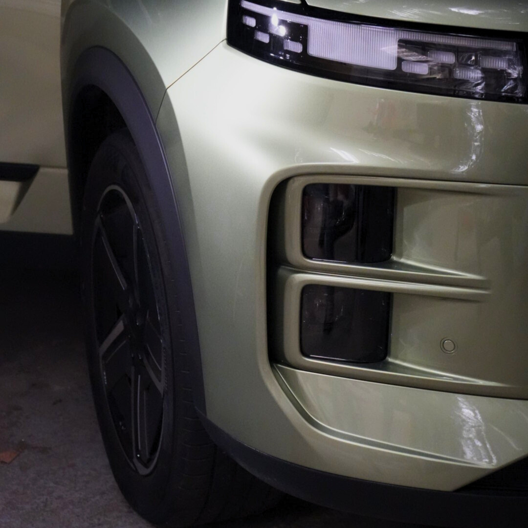 Polerowanie/Korekta lakieru samochodu